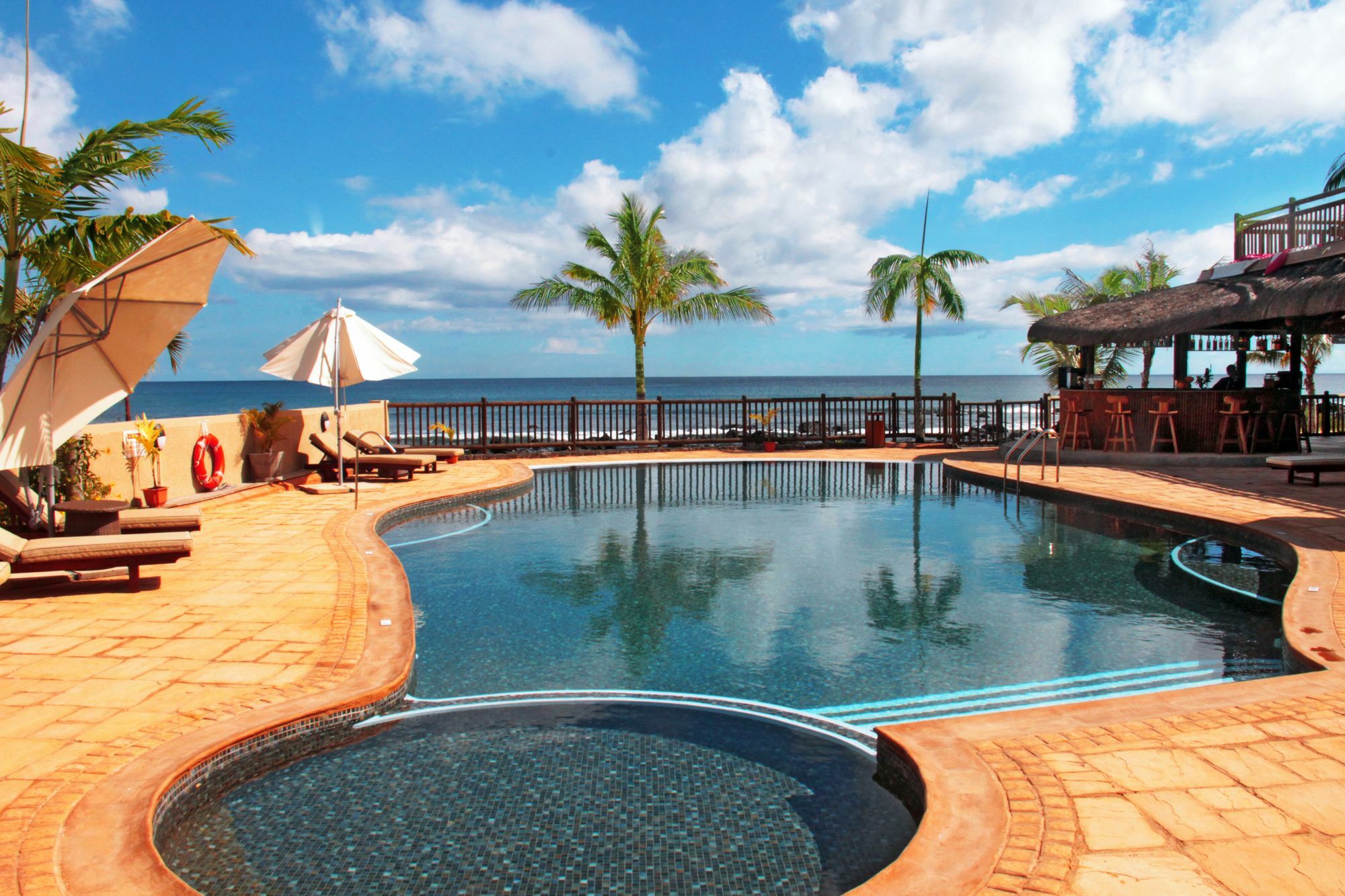 Sunset Reef Resort & Spa Pointe-aux-Piments Zewnętrze zdjęcie